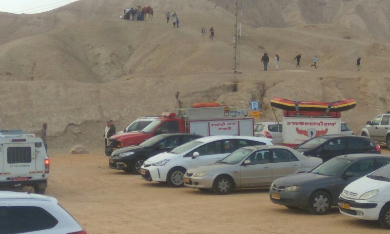 חולצו בשלום ילד בן 11 ואביו שנסחפו בנחל אוג