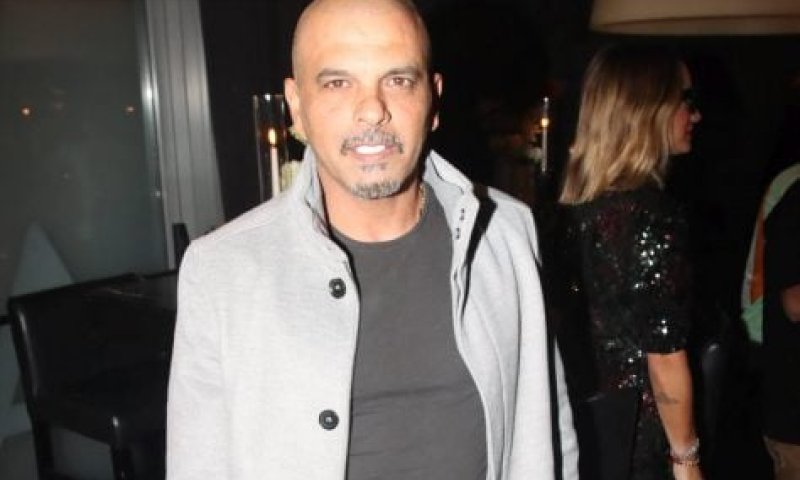 בגיל 51 | בעצת רב &ndash; הזמר אייל גולן שינה את שמו