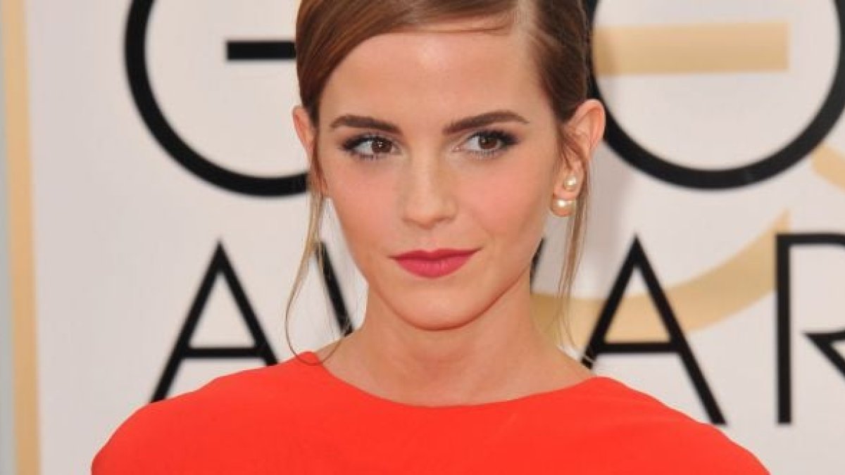 מורה ליוגה ובוגרת תואר בספרות: אמה ווטסון חוגגת 34 - סרוגים