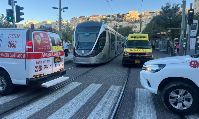 תאונה קטלנית: בת 70 נדרסה על ידי הרכבת הקלה