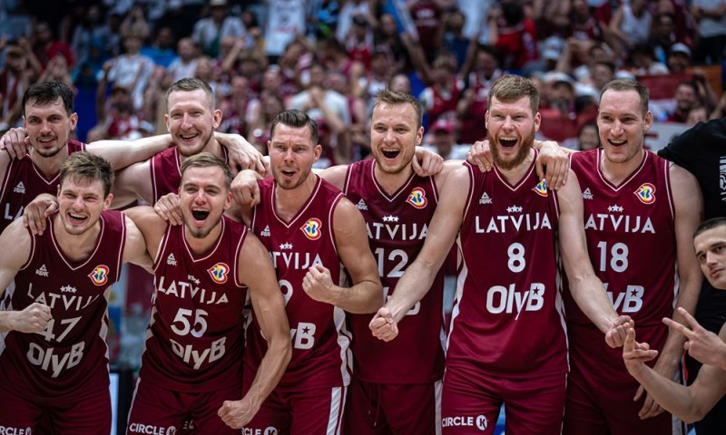 דרמה במונדובאסקט: אלופת העולם המכהנת הודחה