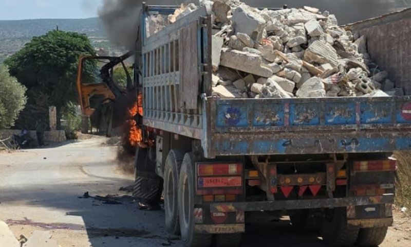 הרוג שני בלבנון: כלי טיס תקף משאית בנאקורה