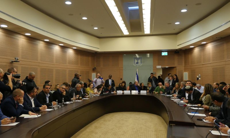 לאחר דיון סוער: נסללה הדרך לדיוני החסינות