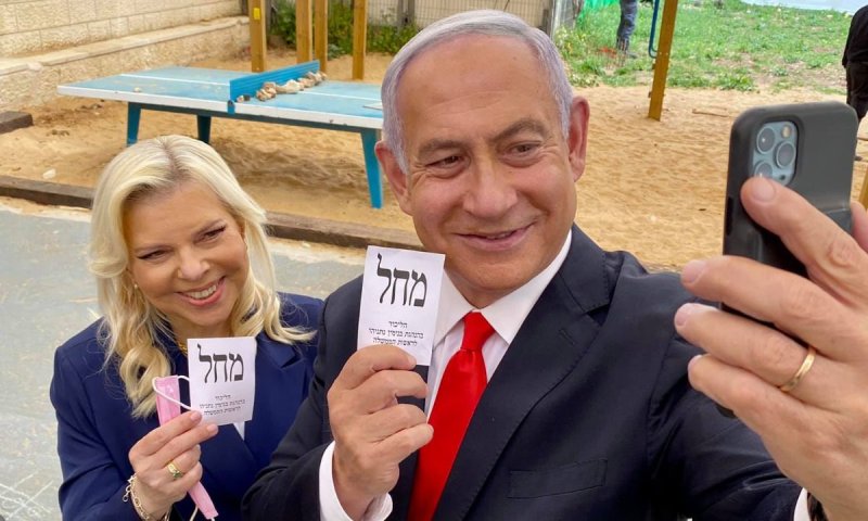 נתניהו הצביע: "זה יום חג לישראל, שמחה וחיוכים"