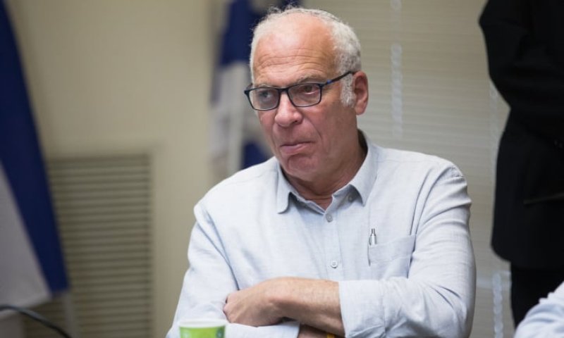 "תוריד ת'כיפה; ימח שמך": מתקפה קשה על אורי אריאל