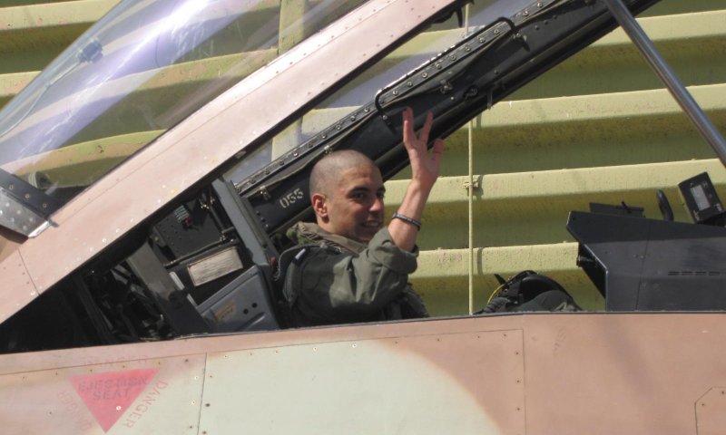 בג"ץ קבע: אסף דגן ייקבר בטקס צבאי בבית עלמין אזרחי