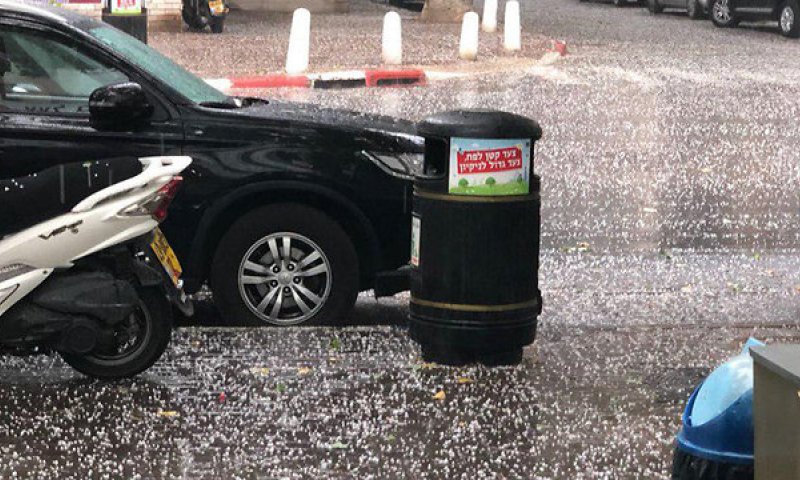 חורף כבד במאי: ברד במרכז, חשש משטפונות בדרום