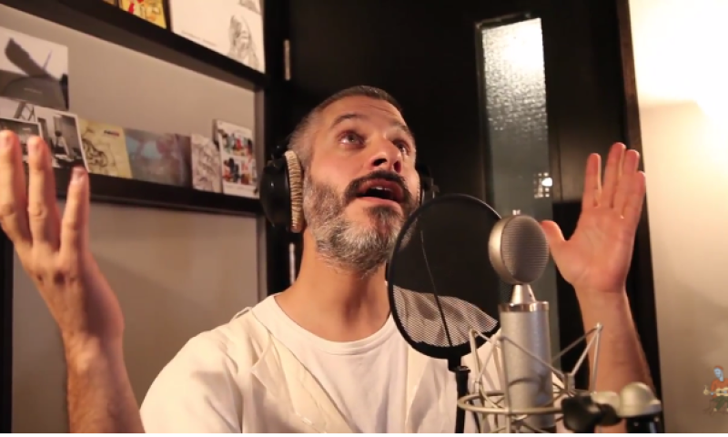 צפו: הקול החדש במוזיקה בדואט עם אביתר בנאי