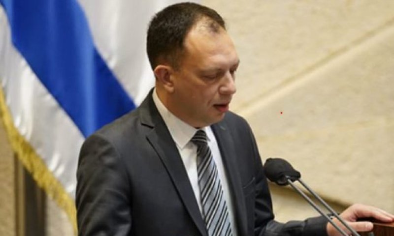 מביך: הח"כ מיש עתיד מצא את האשם בפרשת ההאזנות