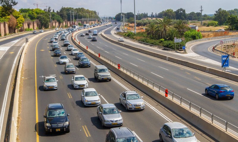 שלושה פעוטות במצב אנוש וקשה לאחר שנשכחו ברכב