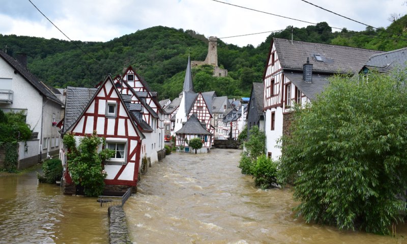 170 הרוגים בשיטפונות באירופה, מאות נעדרים