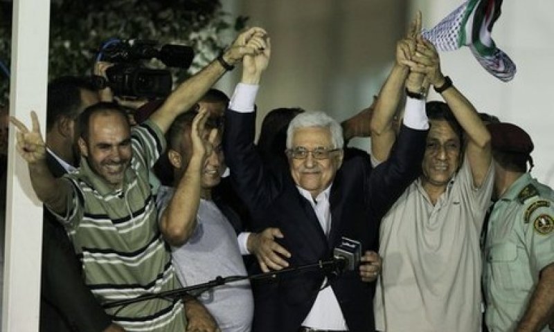 דיווח: אבו מאזן יסע בקרוב להיפגש עם הנהגת חמאס