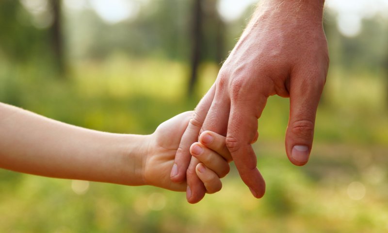 הפעם יוצאים לטיול גם עם סבא וסבתא