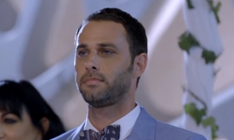 כוכב חתונה ממבט ראשון חוזר לאהבה הראשונה שלו