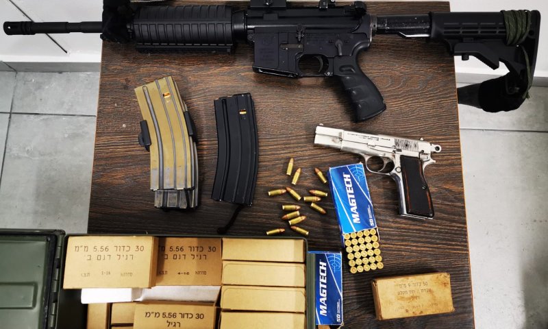 כלי נשק לא חוקיים נתפסו בכפרים פלסטיניים