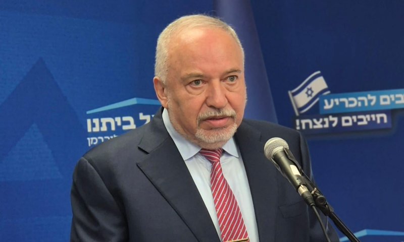 ליברמן התפוצץ על נתניהו: "היית בקשר עם יחיא סינוואר"