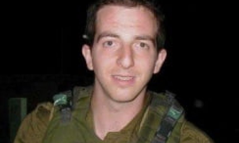 בן ארי: לא לשחרר אסירים תמורת גרפל האנרכיסט והפרחח