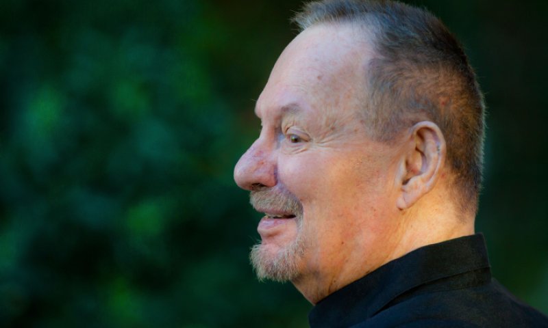 נכדו של בן גוריון קילל את נתניהו בטקס לסבו. צפו