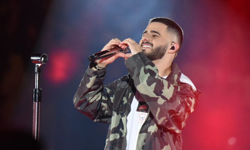 עלה למגרש של הגדולים: עדן חסון בהופעת חייו