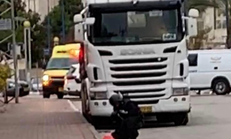 שקט מדומה: זר בלוני נפץ נחת בעיר שדרות