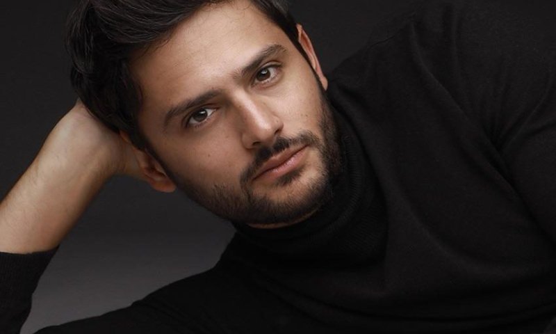 דניאל גד לסרוגים: "נמשכתי לתורת החסידות מגיל צעיר"