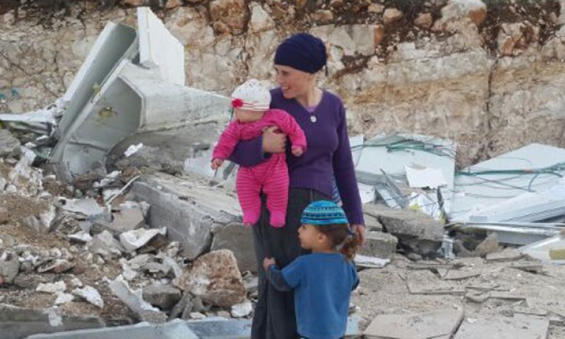 רגע לפני חנוכת הבית: בית משפחת לזר נהרס