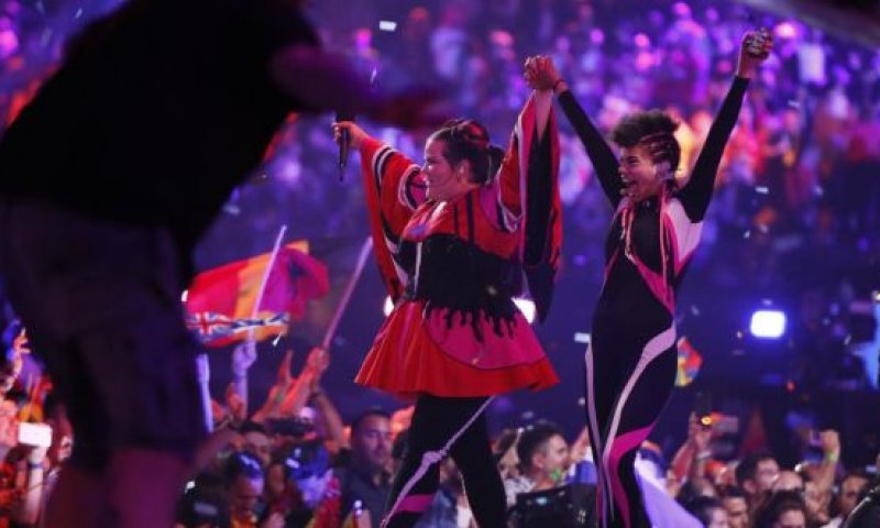 מסתמן: אלו שלושת המנחים שיובילו את האירוויזיון