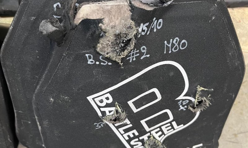 מחדל: משלוחי אפודים לחיילים התגלו כמסכני חיים