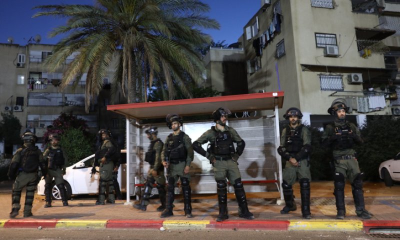 משפחת הנפטר: "המשטרה מנסה לטייח רקע לאומני"