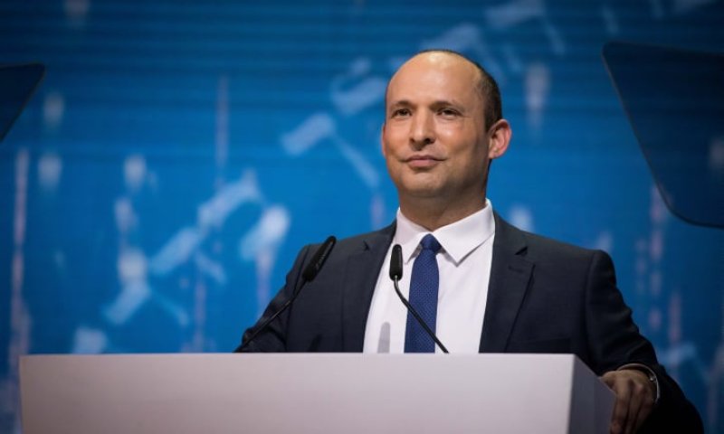 בנט פרק את הבית היהודי והגיע לאסוף אותו בחלקים