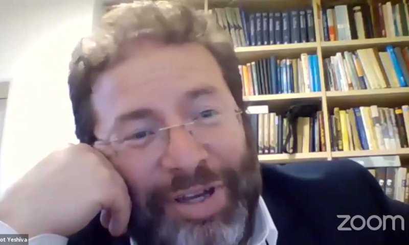 אופס: האקרים פרצו לשיעור הזום של הרב לונדין. צפו