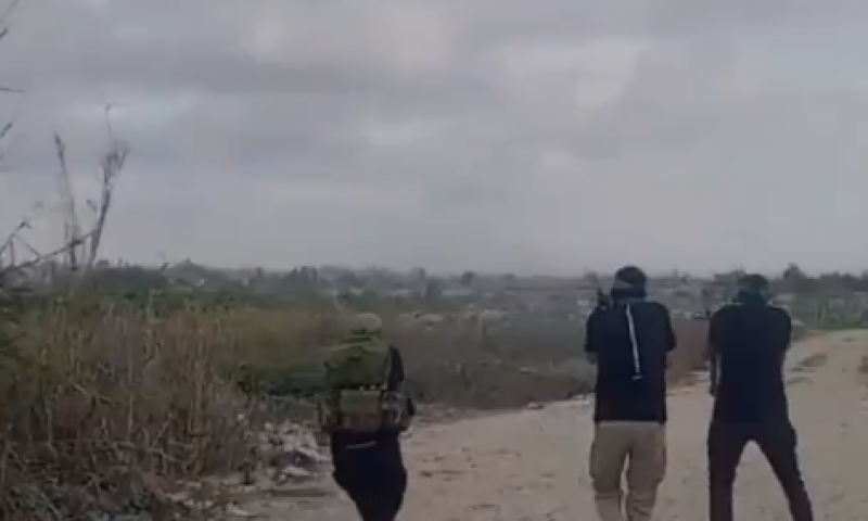 תיעוד מדאיג: מחבלי חמאס פתחו בירי לעבר בת חפר