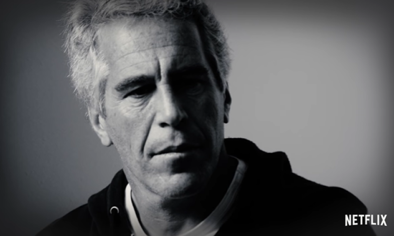 ג'פרי אפשטיין: עושר מחריד &bull; מזעזע אך חשוב לצפייה