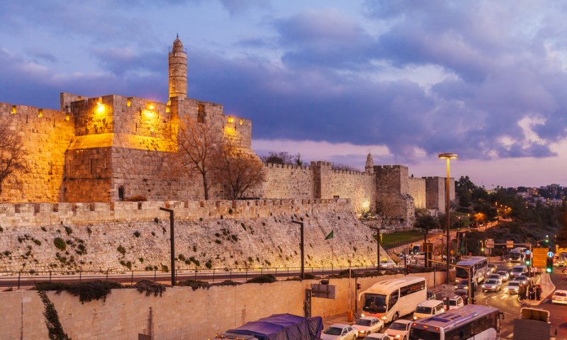 בדרך לירושלים עוצרים ומבלים בגנים הלאומיים