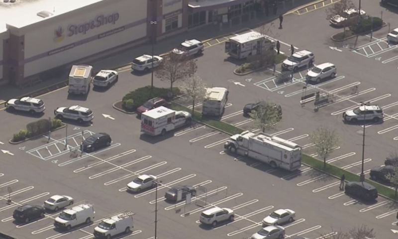 אירוע ירי בארה"ב: גבר נורה למוות במכולת בניו יורק