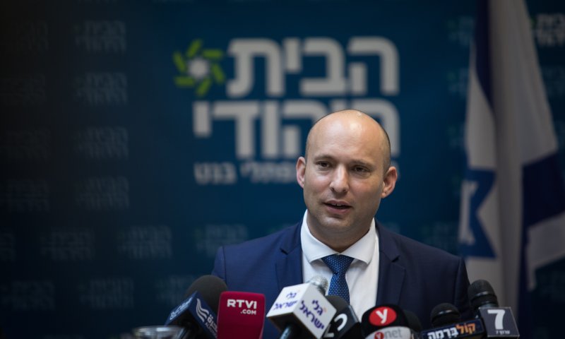 בנט: נותן לנתניהו כמה ימים להגיע להסכמות
