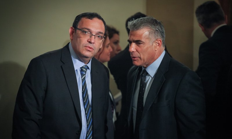 לפיד ופירון יספדו לנפתלי וגיל-עד