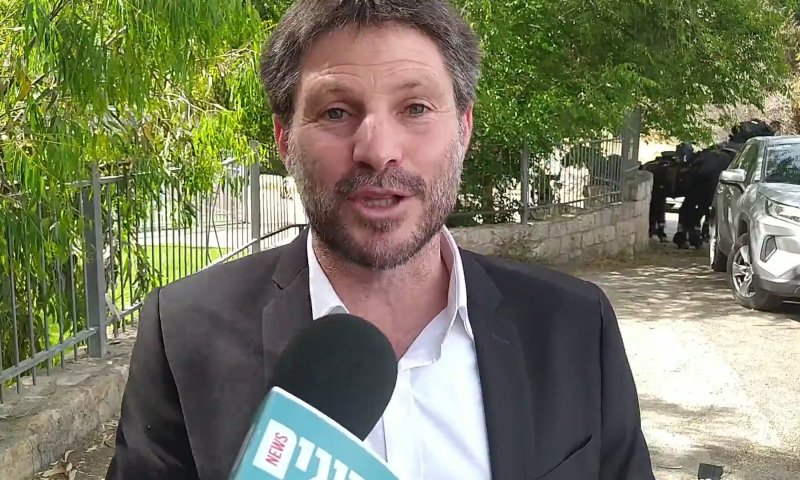 סמוטריץ': ממשלה עם רע"מ גורמת לאויב להרים ראש