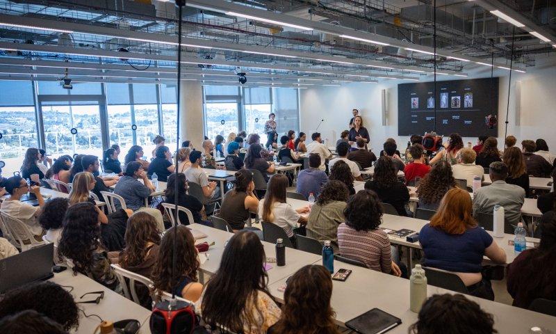 האוניברסיטה הפתוחה: עשרות סירבו לנתח טקסט שטוען ל"טבח בעזה"