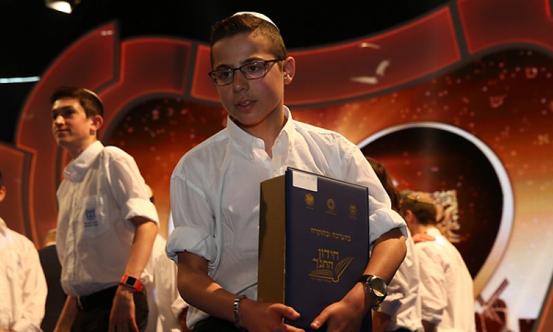 לראשונה מזה 30 שנה: חתן תנ"ך חילוני