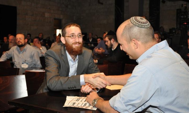 בנט קורא למנהלי חברות להעסיק חרדים: "ערכיים ומצוינים"