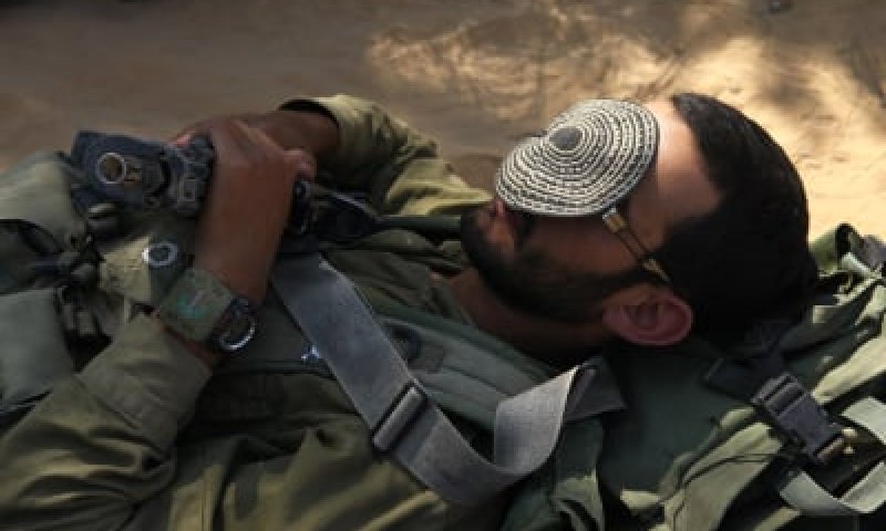 הרבנות הצבאית: לפטור חיילים מטקסים הכוללים שירת נשים