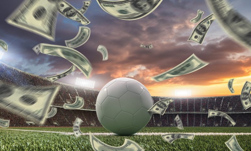 מסי לא בטופ: מי הכדורגלן שמשתכר הכי הרבה?