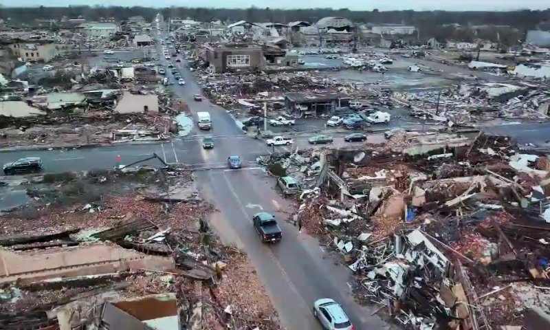 ההרס נמשך: מספר ההרוגים בארה"ב עלה ל-100
