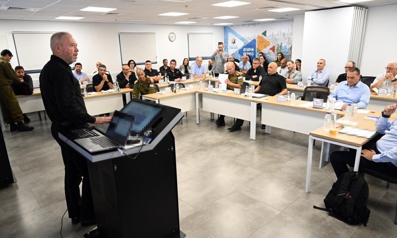 גלנט: 'עלינו להיערך לתרחישים המחמירים ביותר'