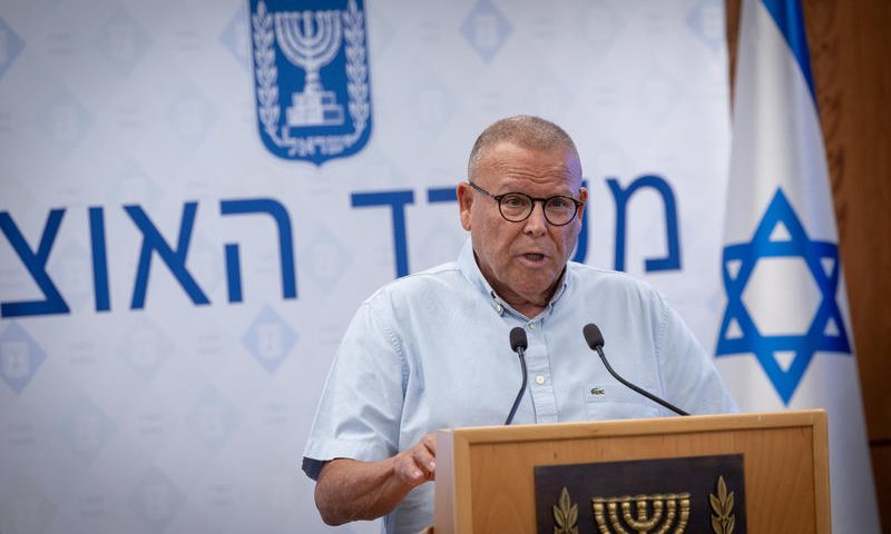 תפנית דרמטית בפרשת ארנון בר דוד