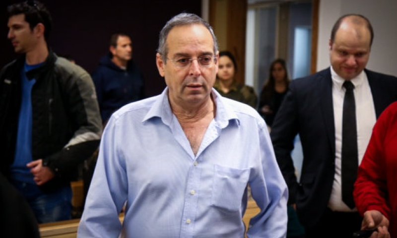 המועמדים שחזרו מחדרי החקירות ללשכת ראש העיר