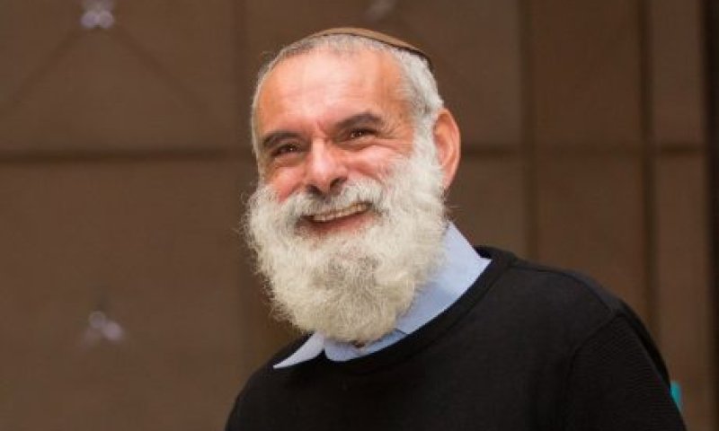 התפללו לרפואתו:גידול נוסף התגלה בגוף של הרב רונצקי