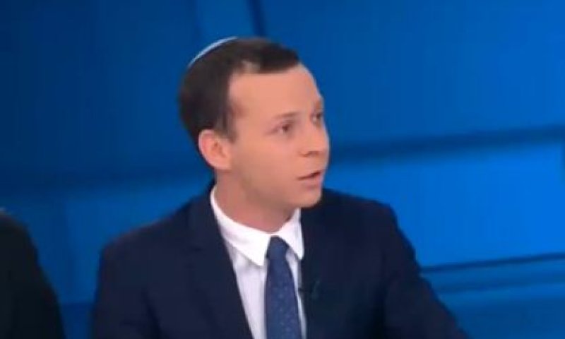 העימות בין עמית סגל לצחי הנגבי ירד לפסים אישיים.צפו