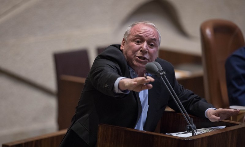 כבר שבועיים הכנסת מתקוטטת על כלום/ פרשנות